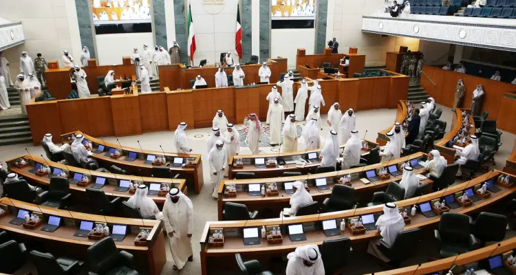 وكالة تكشف عن صدور مرسوم بحل مجلس الأمة الكويتي: أخبار