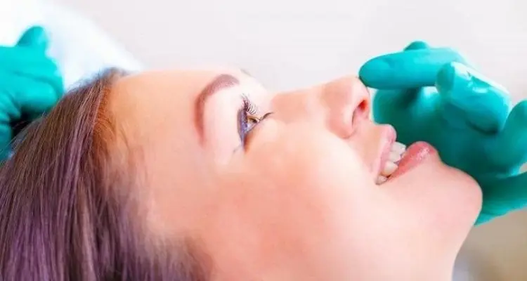 العمر المناسب لعملية تجميل الانف هل هو واحد لدى النساء والرجال: أخبار