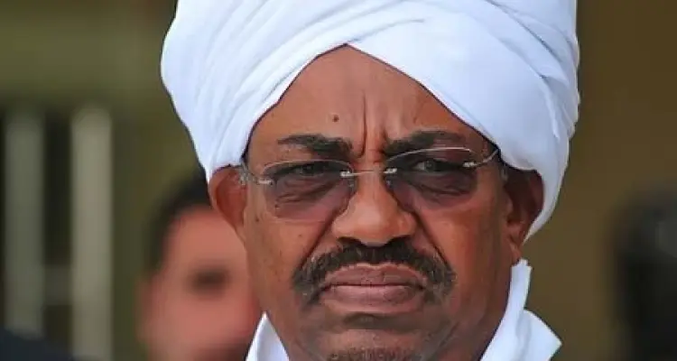 إطلاق سراح مسؤولين سودانيين سابقين بنظام الرئيس المخلوع عمر البشير ومطالبات بإطلاق سراح حمدوك: أخبار