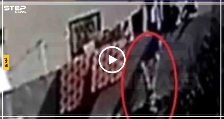 شاهد بالفيديو|| أب أردني وأم سورية يُعذّبان طفلتهما بطريقة وحشية: أخبار