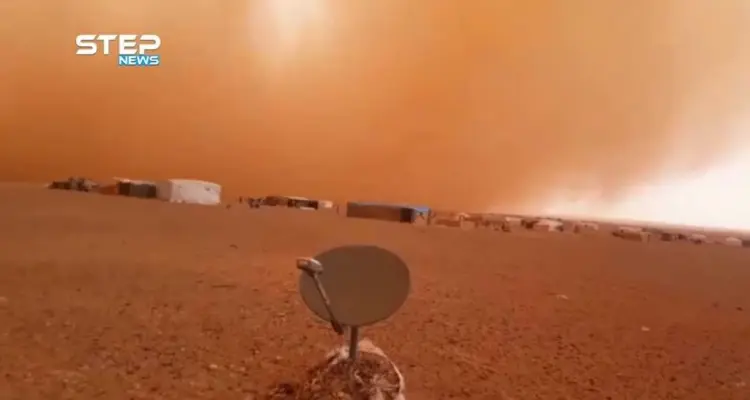 عاصفة مطرية تضرب الركبان، وهيئة عودة المهجرين تُعلن موعد دخول أول قافلة للمخيم: أخبار