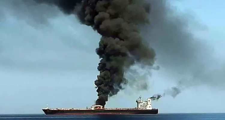 إيران تعترف بضربها السفينة الإسرائيلية وتكشف السبب وإسرائيل تستعد لرد قاسِ: أخبار