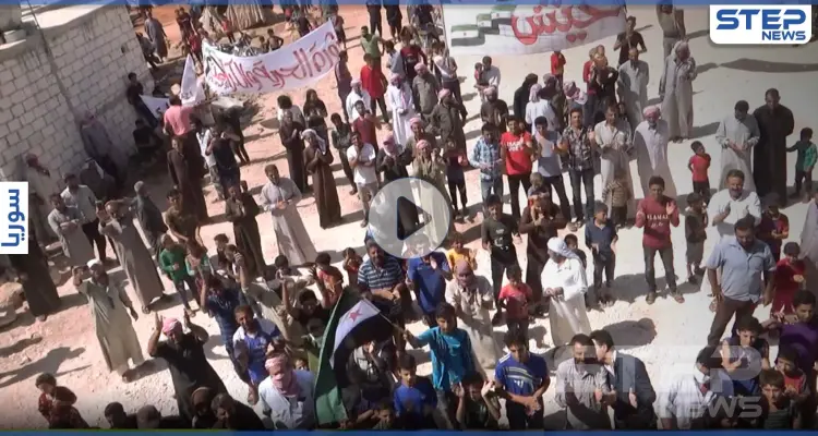 مظاهرات شمال مدينة إدلب تطالب بإسقاط النظام السوري والتأكيد على مطالب الثورة السورية: أخبار