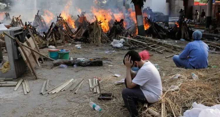 الموت يخيّم على الهند.. أرقام قياسية بالوفيات نتيجة الوباء: أخبار