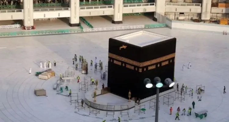 السعودية تعلّق الاعتكاف ووجبات السحور والإفطار بالمساجد في شهر رمضان: أخبار