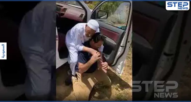 بالفيديو|| بأبهى صور بر الوالدين.. كاميرا تلتقط قيام رياضي سعودي بحمل والده على ظهره والتنزه به: أخبار