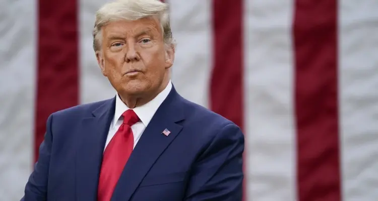 مستشار ترامب يؤكد أنه سيعود إلى مواقع التواصل الاجتماعي بطريقة خاصة: أخبار