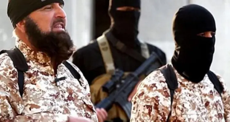 مقتل قيادي إيراني بداعش خلال معارك هجين، والتحالف يرتكب مجزرة بحق 25 شخصًا: أخبار