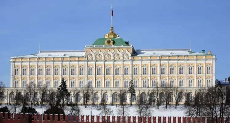 روسيا تحاول تجنب الصدام مع تركيا بسوريا.. وترامب يفتح نيران تغريداته على "قسد": أخبار