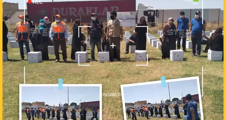 منظمات إنسانية في مدينة تل أبيض السورية تستمر بتصوير المدنيين وإذلالهم أثناء توزيع الإغاثة: أخبار