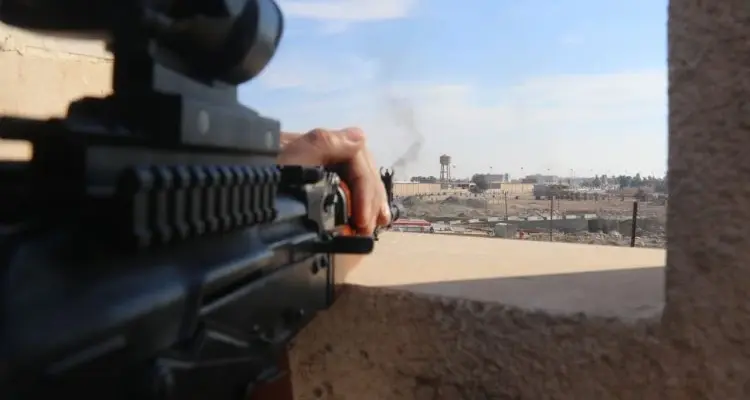 "قسد" تعلن تحرير 9 أسرى من موظفي سجن غويران.. والإدارة الذاتية تتحدث عن مخططٍ خطير: أخبار