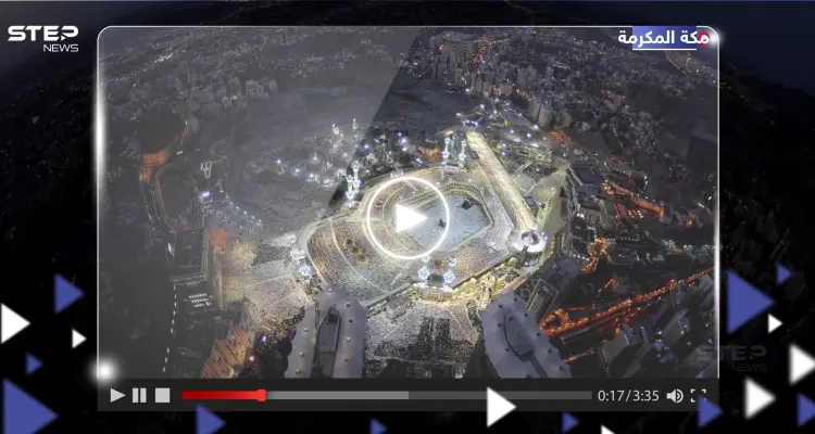 شاهد|| صاعقة "مرعبة" تضرب برج الساعة في الحرم المكي وعواصف شديدة تقذف المعتمرين: أخبار