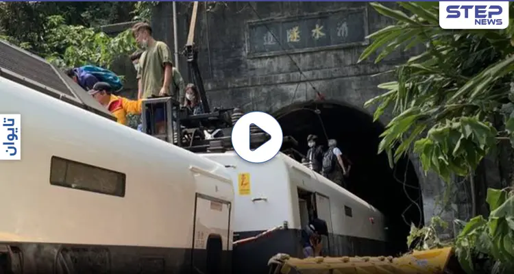 أسوء كارثة للسكك الحديدة منذ عقود.. جنوح قطار في تايوان وتسببه بمقتل وحصار العشرات (فيديو وصور): أخبار