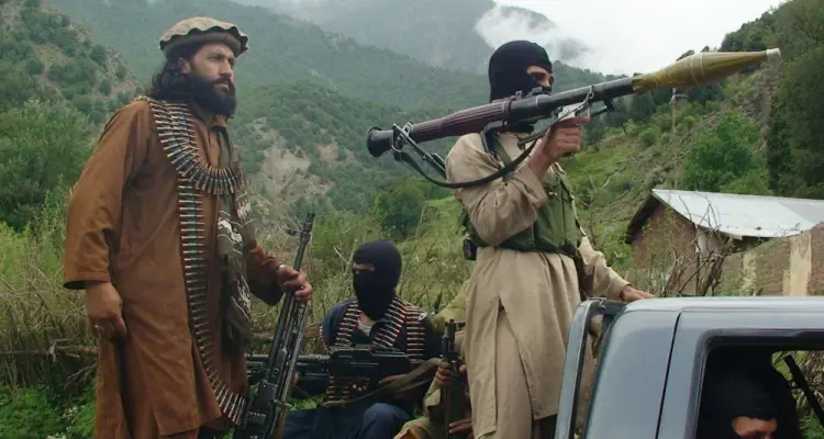 في أوّل تعليق له.. تنظيم الدولة يهاجم طالبان بطريقةٍ عنيفة ويوجه لها جملة من التهم: أخبار