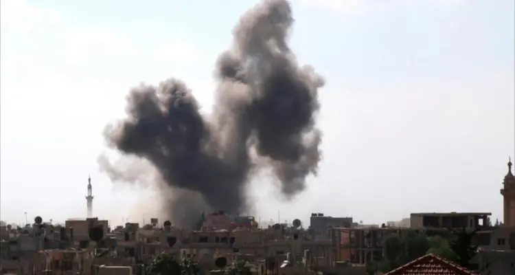 طيران مجهول يستهدف مواقع للميليشيات الإيرانية شرقي دير الزور!!: أخبار