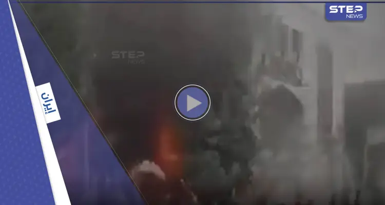 بالفيديو || متظاهرون إيرانيون يسيطرون على مقار حكومية ورئيسي يتحدث عن "أعمال إرهابية": أخبار