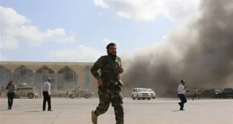 انفجار يستهدف موكب عسكري يضم قياديين في عدن جنوب اليمن: أخبار