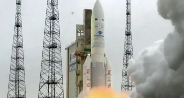 السعودية تطلق القمر الصناعي شاهين سات إلى الفضاء عبر الصاروخ الروسي سيوز 2 (فيديو): أخبار