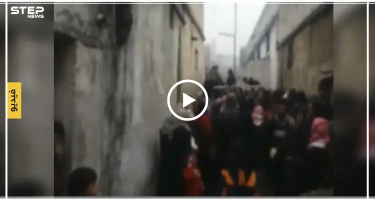 بالتزامن مع موجة النزوح الضخمة.. حكومة الإنقاذ ترفع سعر ربطة الخبز بمناطق سيطرتها (فيديو): أخبار