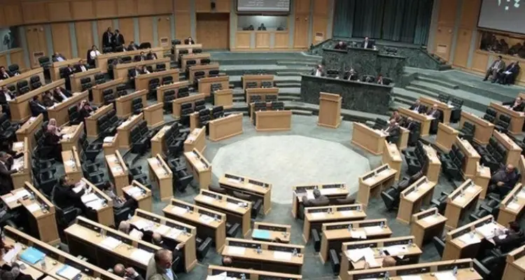 جلسة طارئة لمجلس النواب حول أحداث مستشفى السلط الجديد بالأردن: أخبار