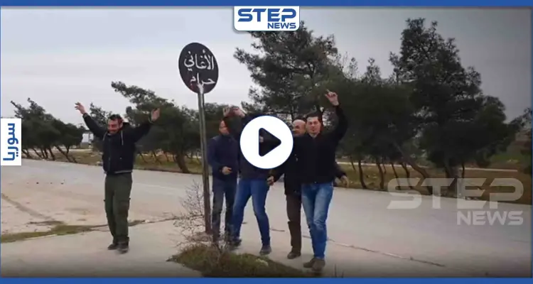 شادي حلوة يتراقص على أنغام "القدود الحلبية" على طريق "M5" ومفتي النظام السوري يدعو له (فيديو): أخبار