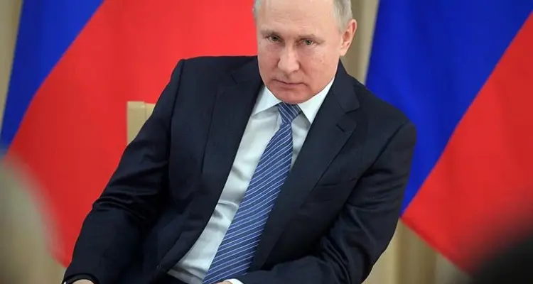 بوتين يوقع قانوناً خاصاً يهدف لتشديد الرقابة على المواطنين: أخبار