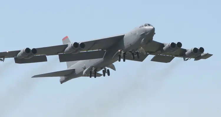 قاذفات B-52 أمريكية تتجه إلى الشرق الأوسط ووسائل إعلام إسرائيلية تكشف وجهتها: أخبار