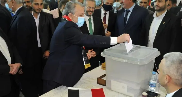 بينهم من 5 دول أجنبية.. وزير الإعلام السوري يتحدث عن 290 إعلامياً شاركوا بتغطية الانتخابات الرئاسية بسوريا: أخبار