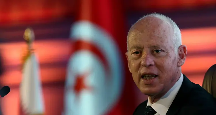 الرئيس التونسي يكشف نسبةً صادمة حول سحب الثقة من نواب البرلمان: أخبار