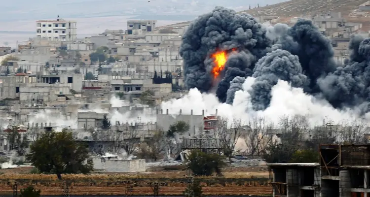 تزامناً مع انطلاق اجتماعات الائتلاف حول التصعيد العسكري.. قوات النظام السوري تستهدف شمال البلاد موقعةً ضحايا: أخبار