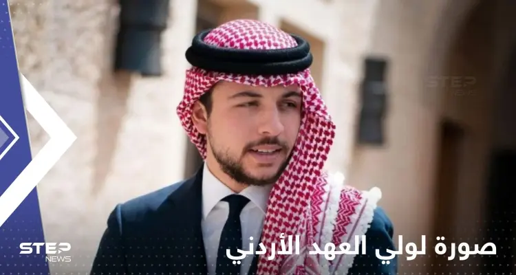 شاهد|| ولي العهد الأردني يتسلم بنفسه وجبات من أحد المطاعم ويثير التفاعل: أخبار