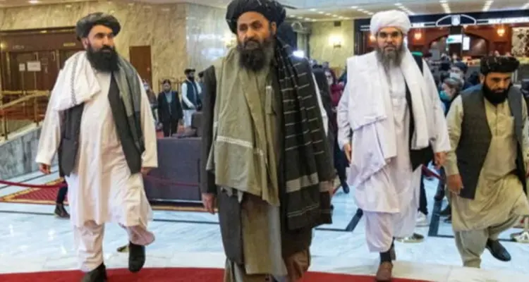 في تطورٍ لافت.. تقرير أمريكي يكشف عن لقاء سريّ بين مدير وكالة المخابرات المركزية الأمريكية وزعيم حركة طالبان: أخبار