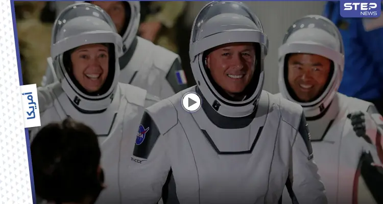 شاهد بالفيديو|| بعملية هبوط مائي في الظلام.. "سبايس إكس" تعيد 4 رواد فضاء إلى الأرض: أخبار