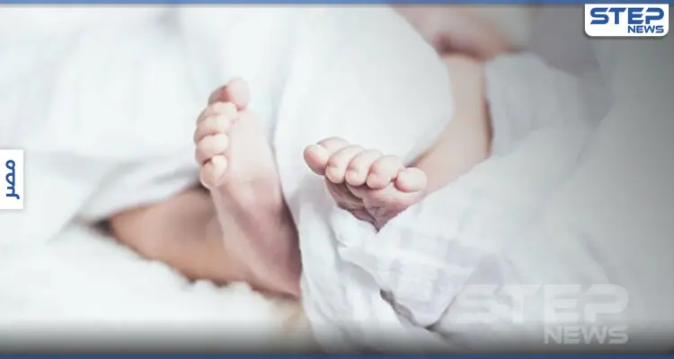 بالفيديو||مصري يعذب طفلته الرضيعة ويعنفها .. لكرهه إنجاب البنات: أخبار