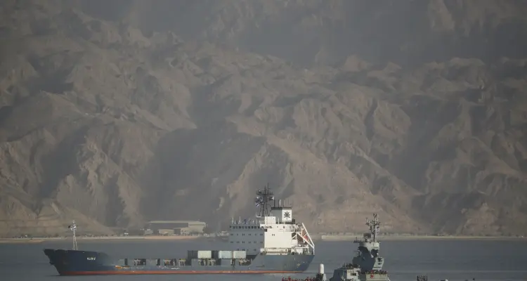 وسائل عبرية تكشف عن هجوم إيراني على سفينة إسرائيلية في بحر العرب.. والخارجية الإسرائيلية تعلق: أخبار