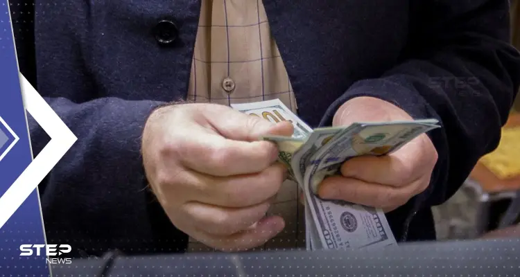 "رويترز": بلد عربي سينهي جميع عمليات السحب النقدي بالدولار بحلول 2024: أخبار