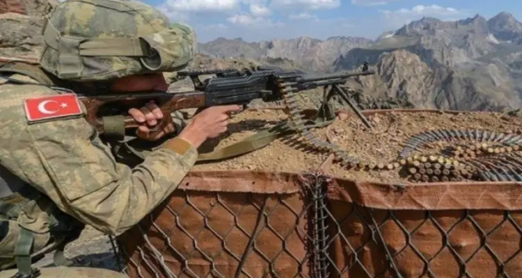 بينهم قيادي.. وزارة الدفاع التركية تعلن مقتل 25 عنصراً من العمال الكردستاني في غارة جوية شمالي العراق: أخبار