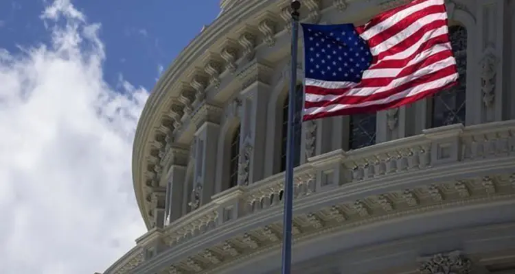 في قرارٍ مفاجئ..الخزانة الأمريكية تعلن تخفيف العقوبات على سوريا وإيران وفنزويلا متذرعةً بالأسباب الآتية: أخبار