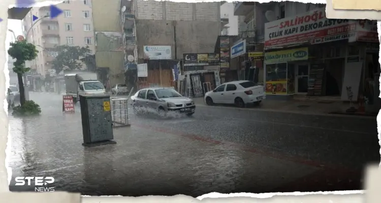 شاهد|| الأمطار تغرق مدينة تركية وتتسبب بانهيارات كبيرة.. وسكان يلجؤون للزوارق للتنقل: أخبار