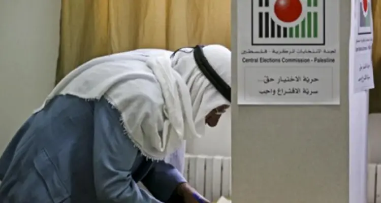 الانتخابات الفلسطينية.. إسرائيل تعطي ضوء أخضر وأوروبا تلقت أخباراً عن التأجيل وحماس ترفض: أخبار