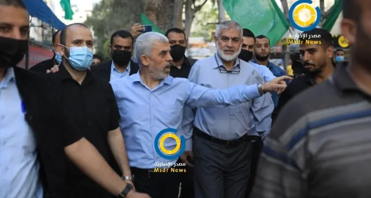أول ظهور علني للقائد السياسي لحركة حماس في غزة "يحيى السنوار" وإسرائيل تؤكد أنه لازال هدفها (فيديو): أخبار