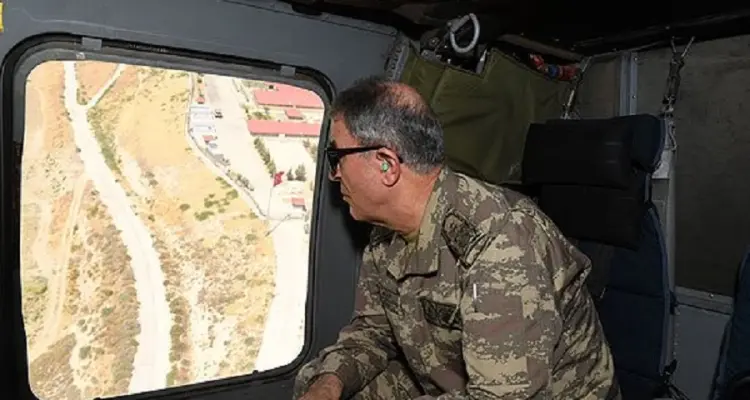 "أردوغان" يتعهد بحل الملف السوري تفاوضياً أو ميدانياً بعد انتخابات الغد: أخبار