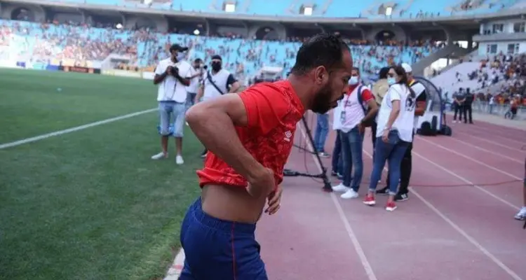 الأهلي المصري يغادر ملعب الترجي التونسي بعد تسجيل حالات اختناق بين اللاعبين: أخبار