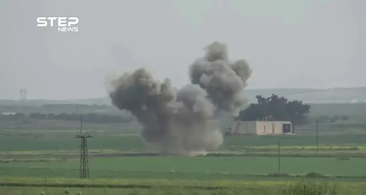 شاهد غارات جوية من قبل الطيران المروحي الروسي استهدفت أطراف مدينتي اللطامنة وكفرزيتا بريف حماة الشمالي: أخبار