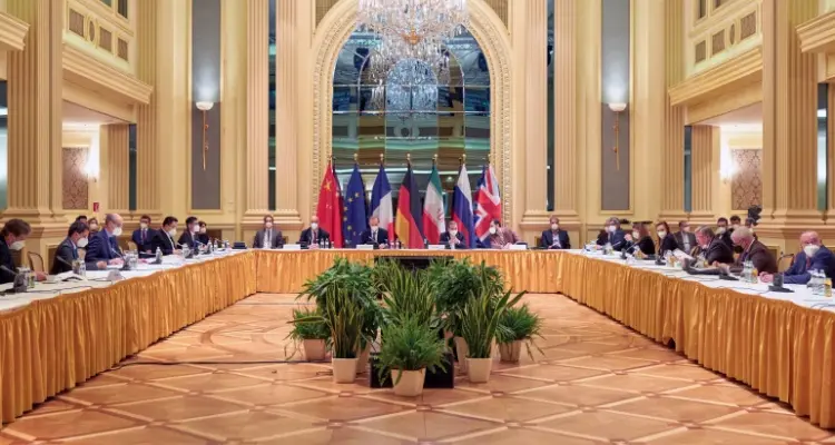 ممثلو روسيا وأمريكا وأوروبا: نتهيأ للجولة الأخيرة من مفاوضات فيينا.. ووثيقة الاتفاق تحتاج هذه المدة لتنتهي: أخبار