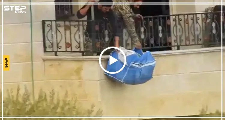 ليست حكرًا على جنود الأسد.. عناصر بفصائل المعارضة يسرقون منزلًا جنوبي إدلب (فيديو): أخبار