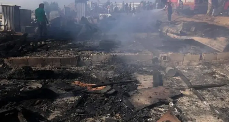حريق كبير في مخيم للنازحين السوريين في لبنان والدفاع المدني يوضح: أخبار