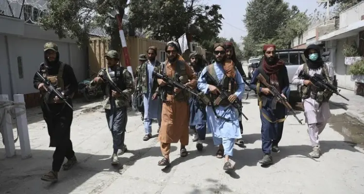 طالبان تُهاجم مخابئ تؤوي عناصر من تنظيم "داعش" شمال كابل: أخبار