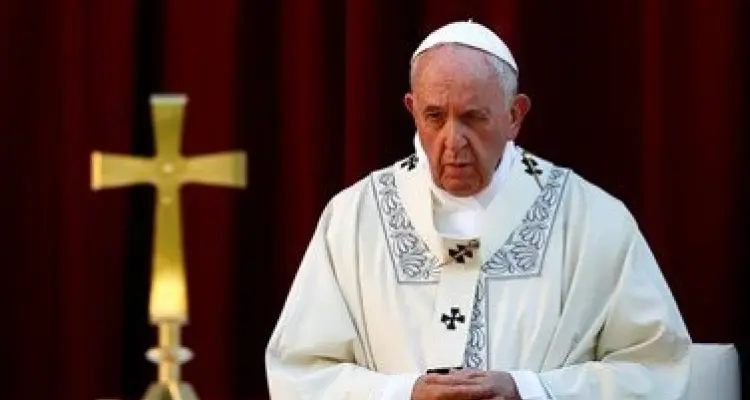 البابا فرنسيس يؤيد رفعاً مؤقتاً لبراءات اختراع اللقاحات المضادة لكورونا.. ويكشف السبب: أخبار