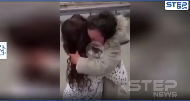 بالفيديو || أم تلتقي بابنتها بعد أن فرقهم كورونا لأشهر: أخبار